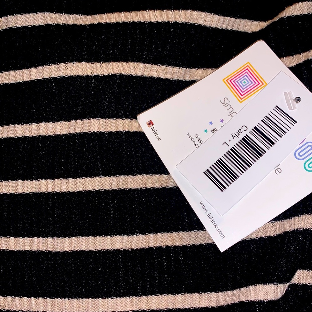 BNWT Black and Off White Ribbed Stripped Carly
